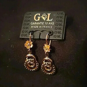 G&L Dangle earrings Flower